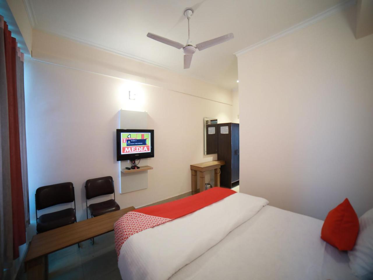Oyo 15561 Corporate Villa จามมู ภายนอก รูปภาพ